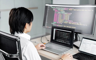 苏州 ,php声明和调用变量的符号是什么？